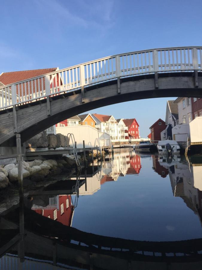 Idyllisk Sorlandshus Villa Risor Bagian luar foto